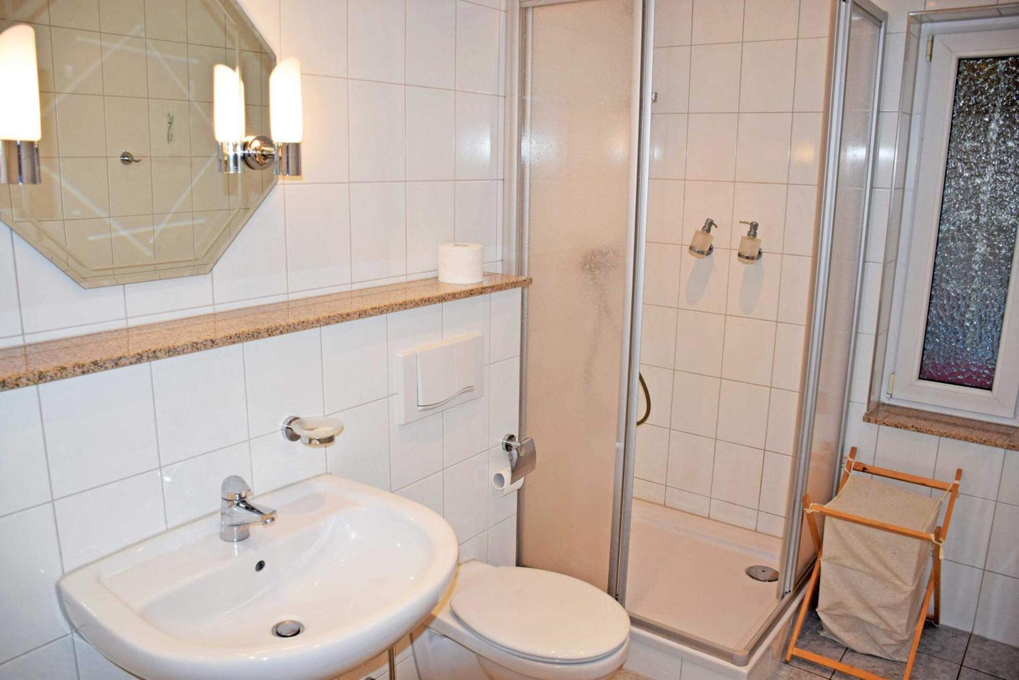 Ferienwohnung/ Ferienzimmer Asche 애세르슬레벤 외부 사진