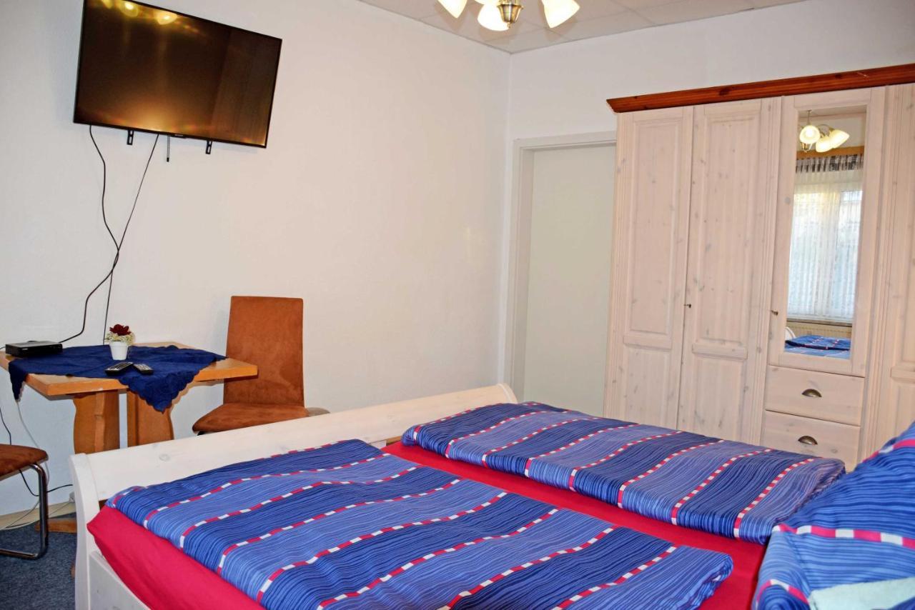 Ferienwohnung/ Ferienzimmer Asche 애세르슬레벤 외부 사진